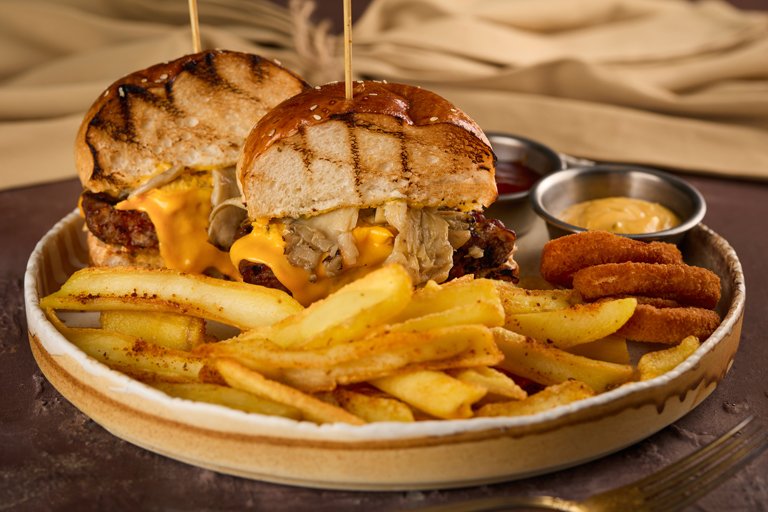 MUSHROOM BURGER