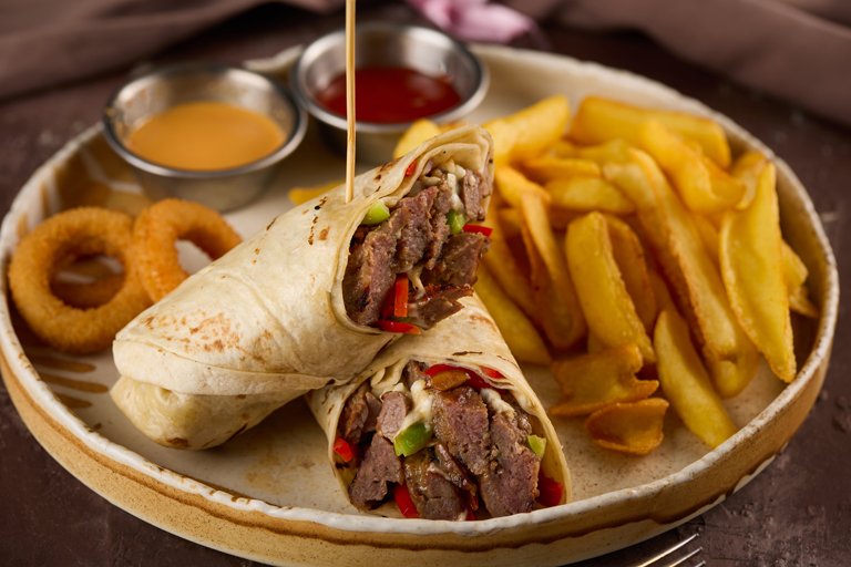 KÖFTE WRAP