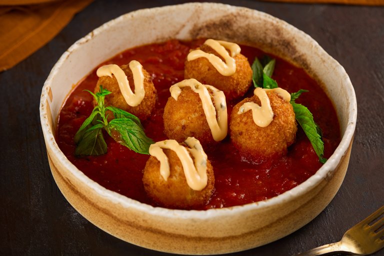 CRİSPY BREADED BALLS