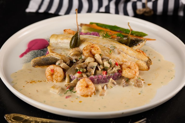 KARİDESLİ LEVREK FLETO