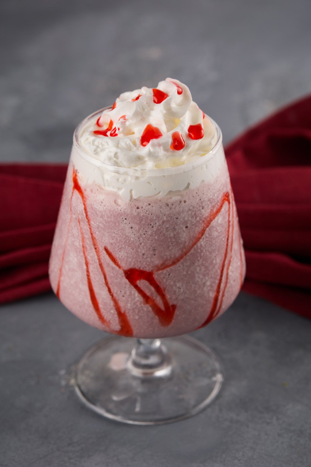 ORMAN MEYVELİ MİLKSHAKE