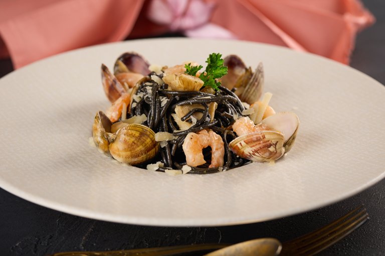 Spagetti al Nero di Seppia